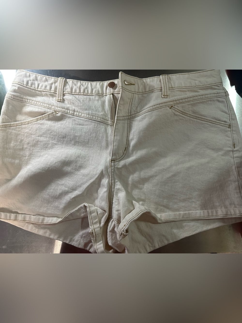 Universal Thread Cream Denim Jean Shorts